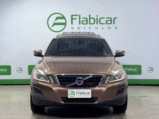 VOLVO XC60 2.0 T5 DYNAMIC FWD TURBO GASOLINA 4P AUTOMÁTICO